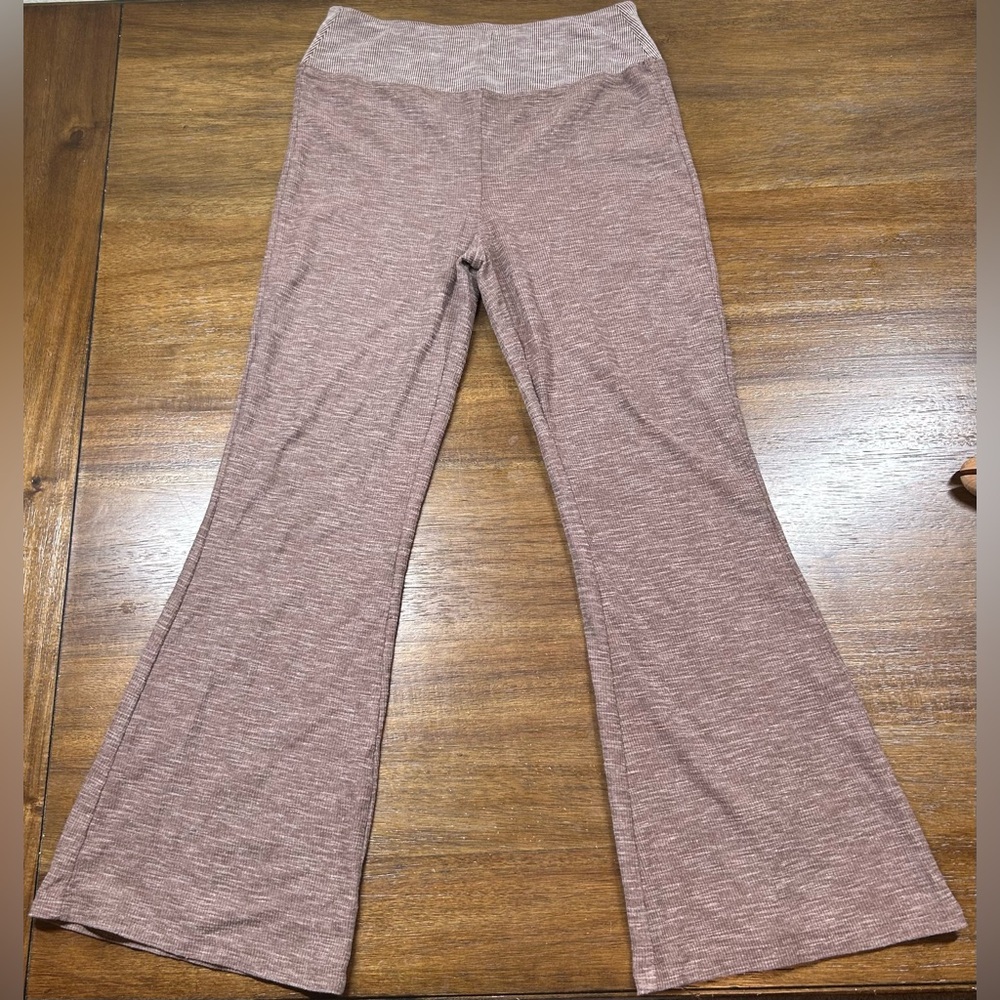 Oli Viv Size M Maeve Pink Flared Pants